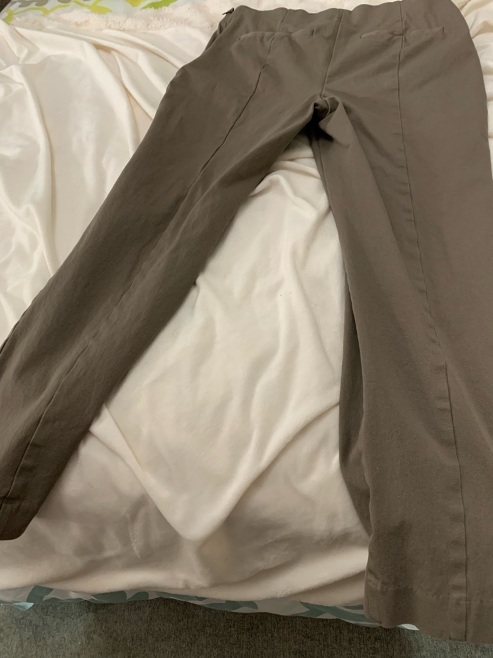 a new day Skinny Pants in Taupe